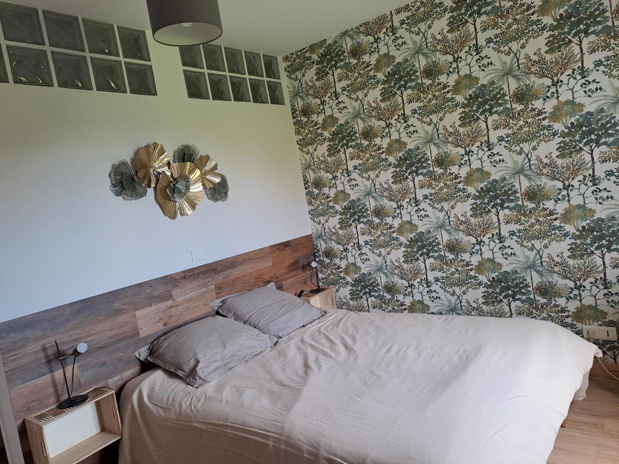 L'Ile Verte Chambre Avec Salle De Bain Privee Champagnac  Экстерьер фото